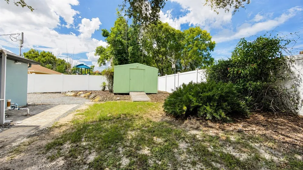 2469 LACKLAND AVENUE Spring Hill, FL 34608