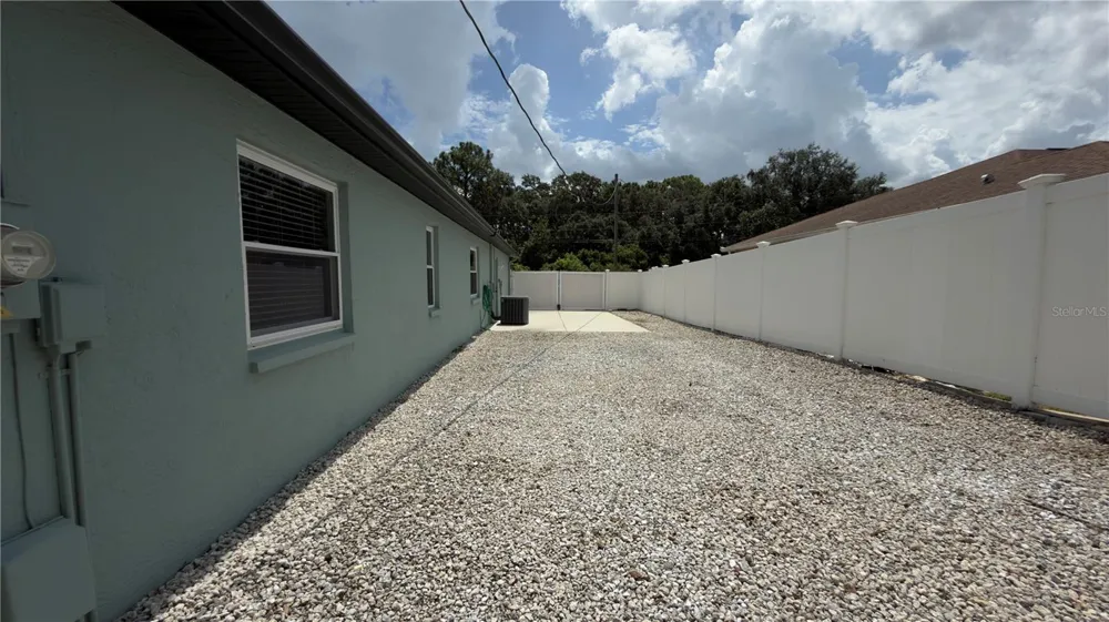 2469 LACKLAND AVENUE Spring Hill, FL 34608