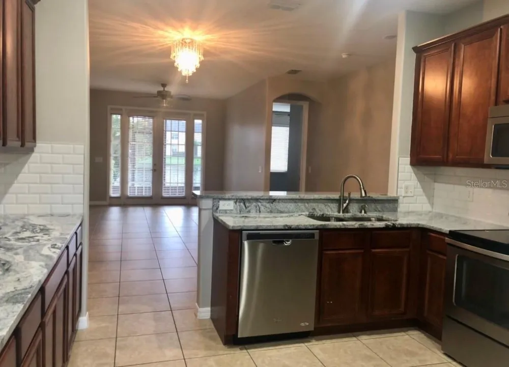 540 WOODLAND TERRACE BOULEVARD Orlando, FL 32828