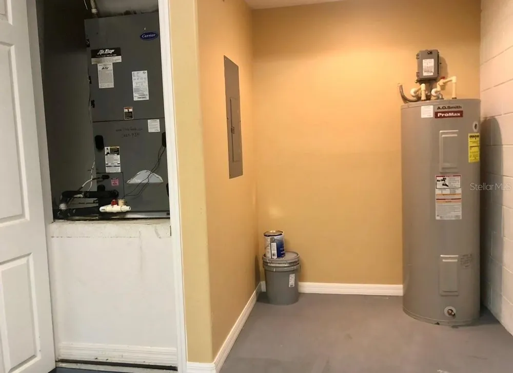 540 WOODLAND TERRACE BOULEVARD Orlando, FL 32828
