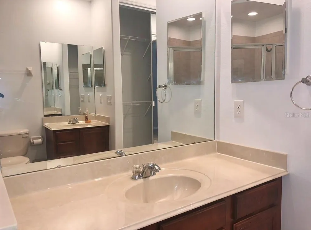 540 WOODLAND TERRACE BOULEVARD Orlando, FL 32828