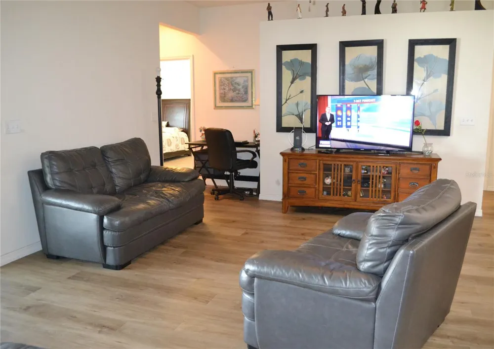 2828 BLACKWATER CREEK DRIVE Lakeland, FL 33810