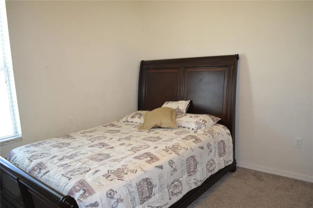 2828 BLACKWATER CREEK DRIVE Lakeland, FL 33810