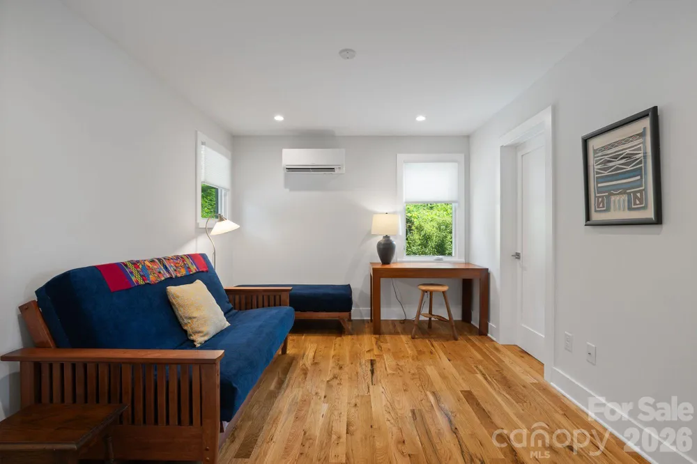 497 Kimberly Avenue Asheville, NC 28804