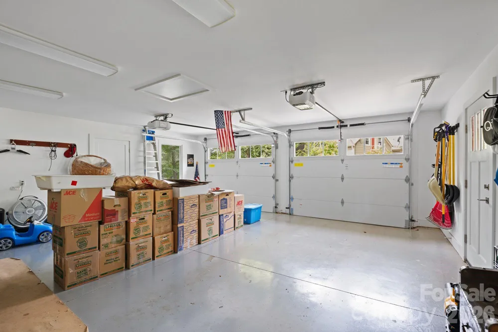 497 Kimberly Avenue Asheville, NC 28804
