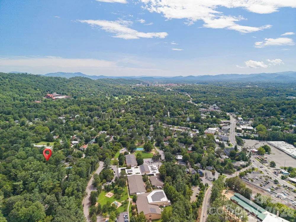 497 Kimberly Avenue Asheville, NC 28804