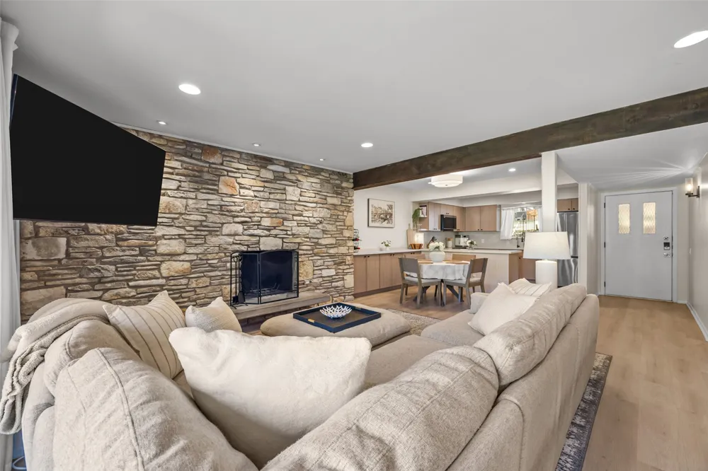 1304 Mariposa Drive #132 Austin, TX 78704