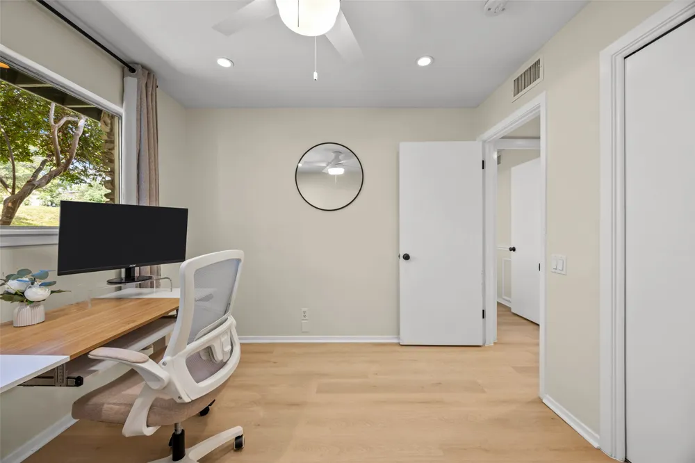 1304 Mariposa Drive #132 Austin, TX 78704