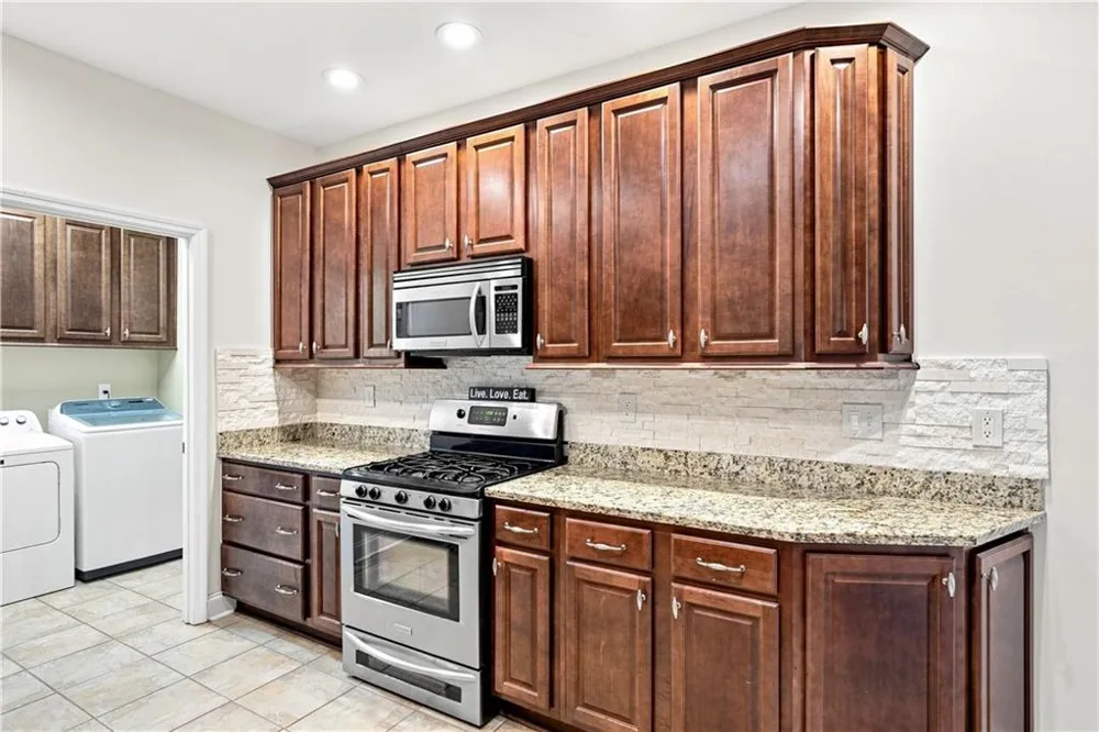 5995 Cedar Lake Trail Loganville, GA 30052