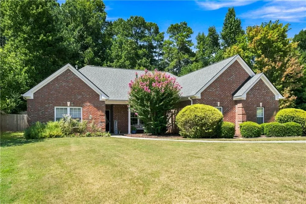 5995 Cedar Lake Trail Loganville, GA 30052