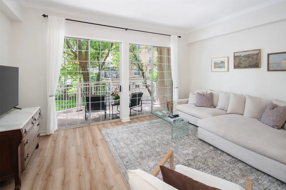 3225 Turtle Creek Boulevard #234 Dallas, TX 75219