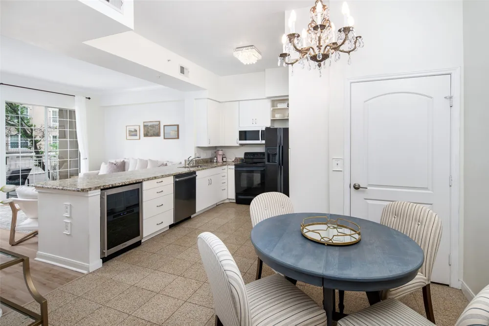 3225 Turtle Creek Boulevard #234 Dallas, TX 75219