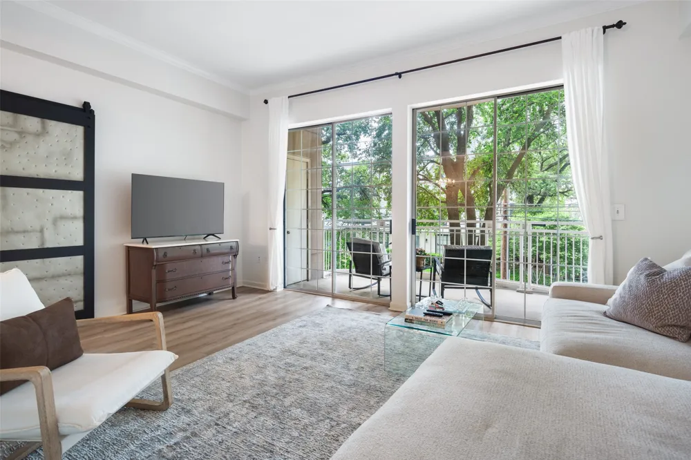 3225 Turtle Creek Boulevard #234 Dallas, TX 75219