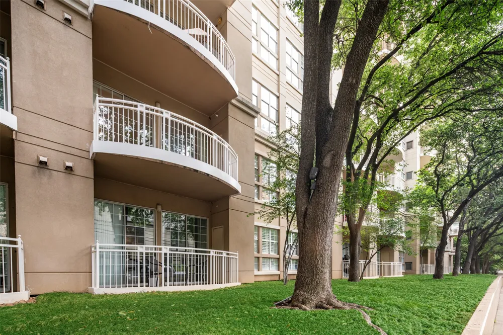 3225 Turtle Creek Boulevard #234 Dallas, TX 75219