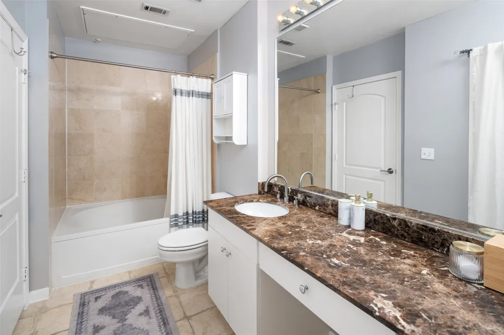 3225 Turtle Creek Boulevard #234 Dallas, TX 75219