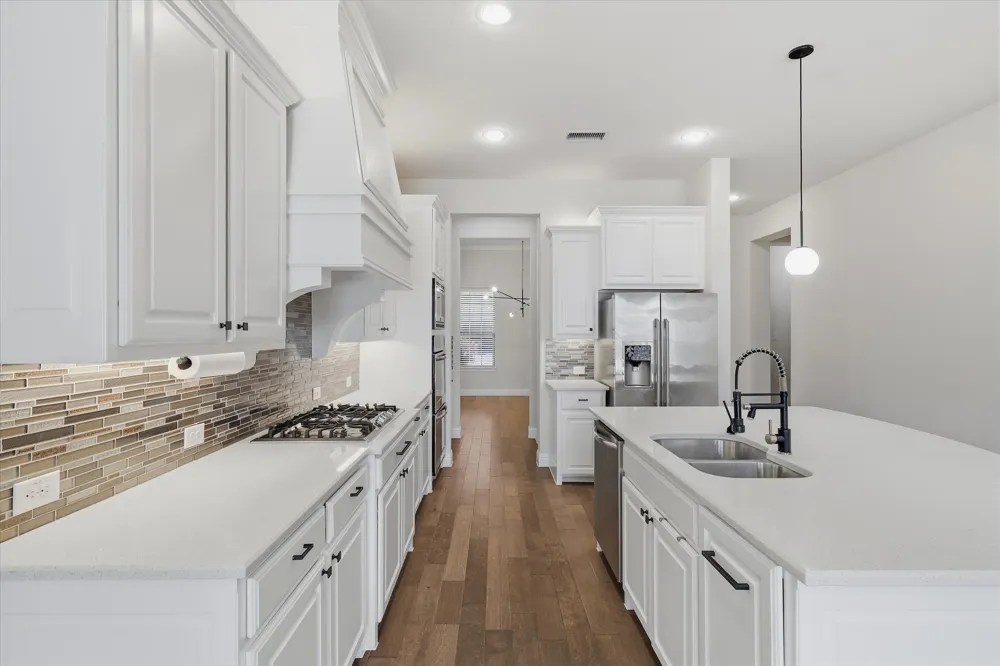 2433 Mare Road Carrollton, TX 75010