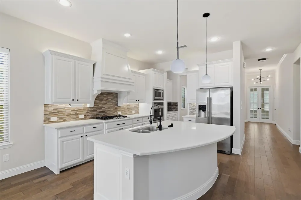 2433 Mare Road Carrollton, TX 75010