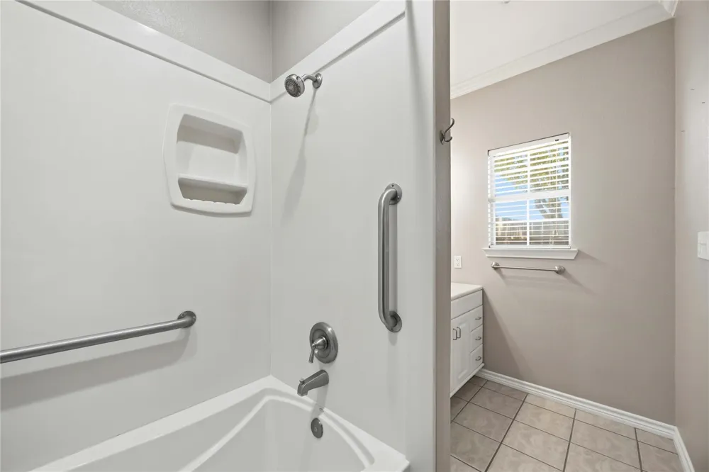 9603 Surrey Lane Richmond, TX 77469