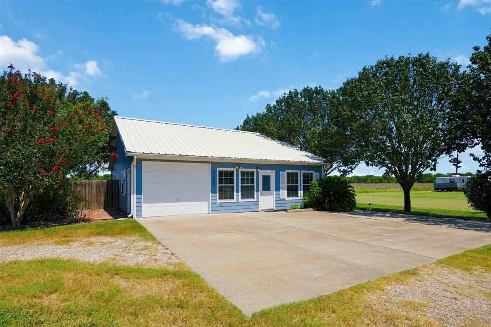 9603 Surrey Lane Richmond, TX 77469