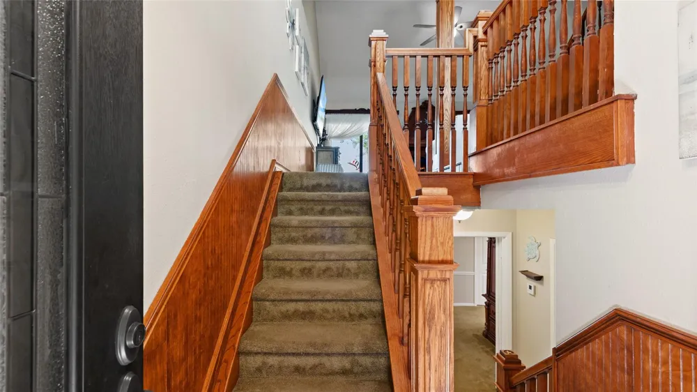655 Davis Road League City, TX 77573