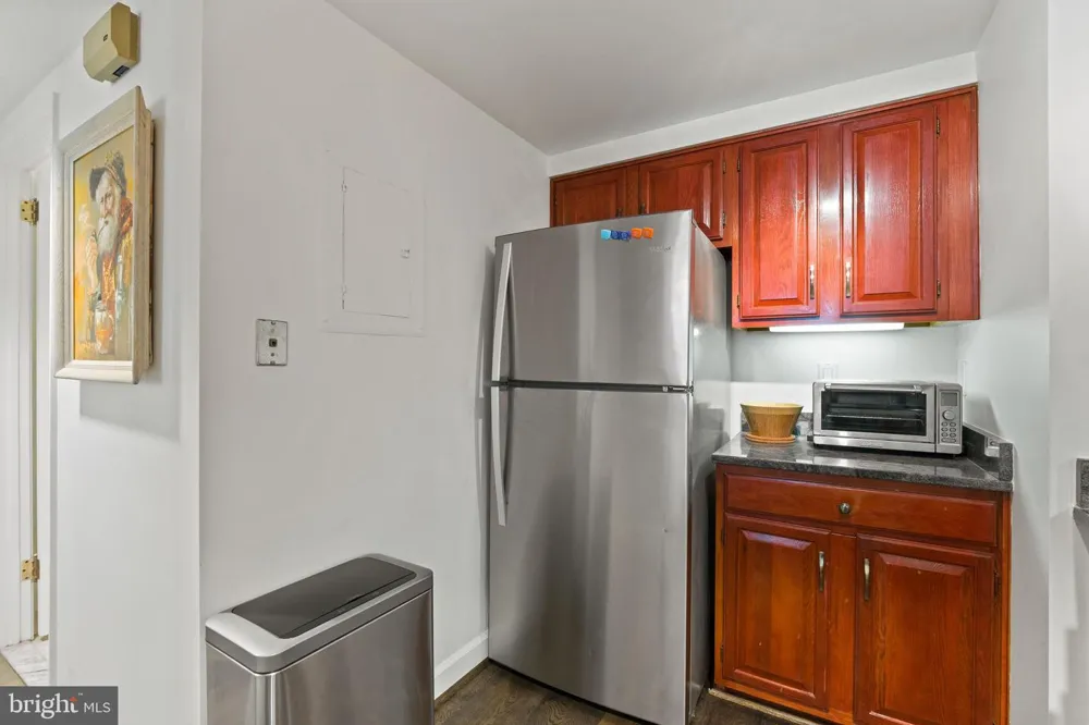 1080 WISCONSIN AVENUE NW #1002 Washington, DC 20007