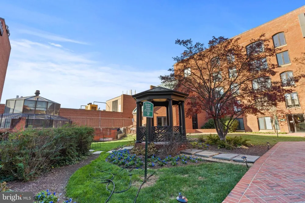 1080 WISCONSIN AVENUE NW #1002 Washington, DC 20007