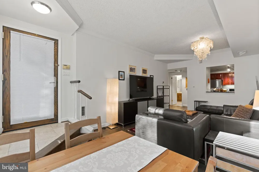 1080 WISCONSIN AVENUE NW #1002 Washington, DC 20007