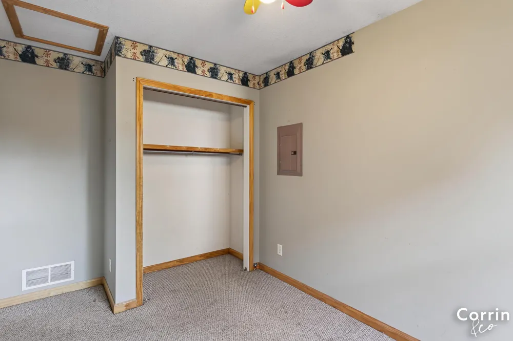 110 S Apple Street Hart, MI 49420