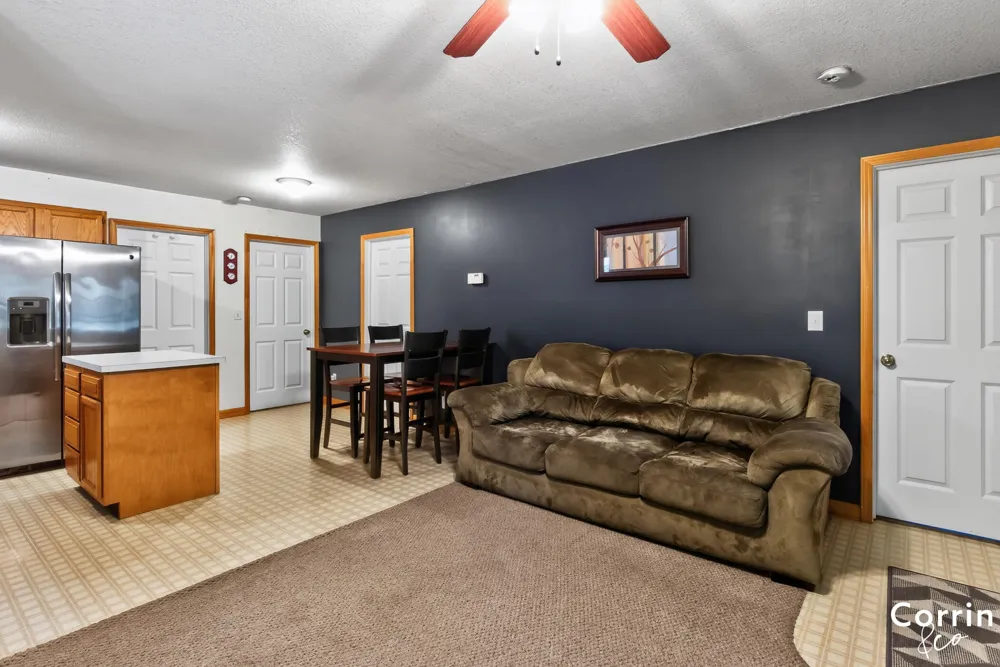 110 S Apple Street Hart, MI 49420