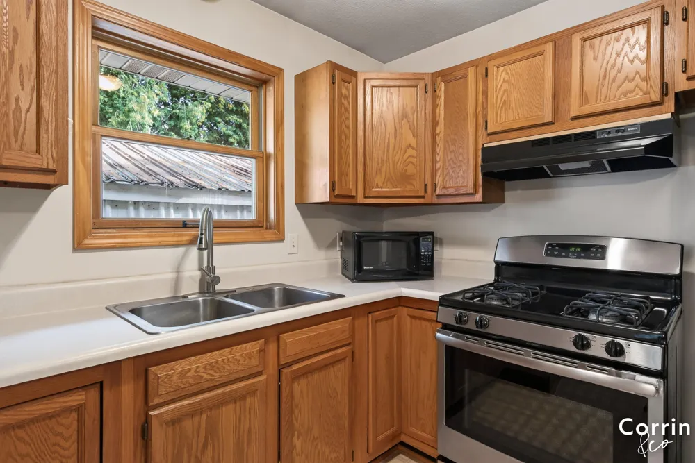 110 S Apple Street Hart, MI 49420