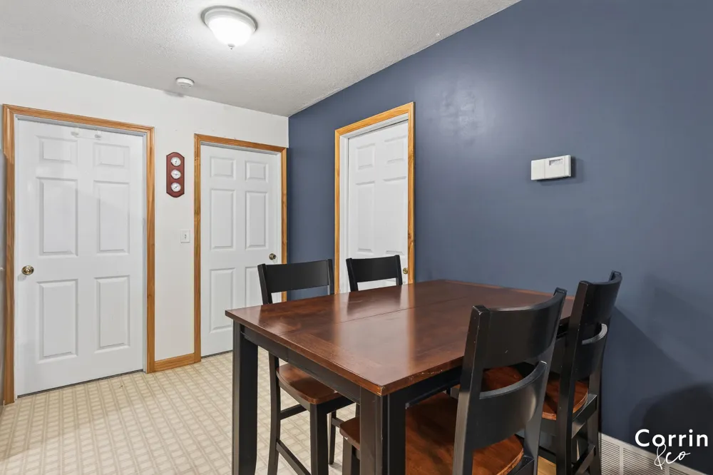 110 S Apple Street Hart, MI 49420