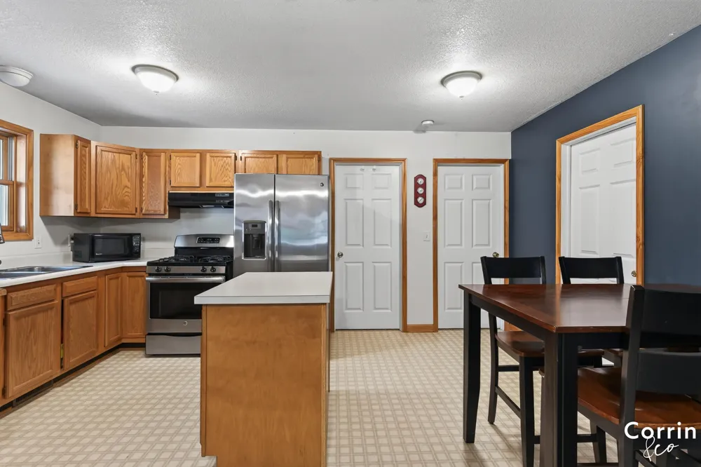 110 S Apple Street Hart, MI 49420