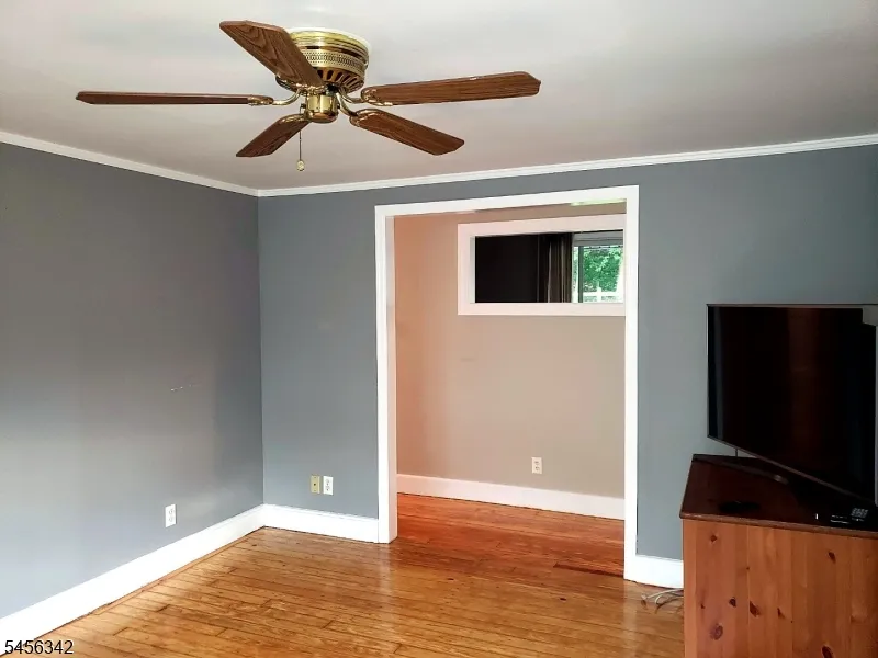 121 Summit Rd Sparta, NJ 07871