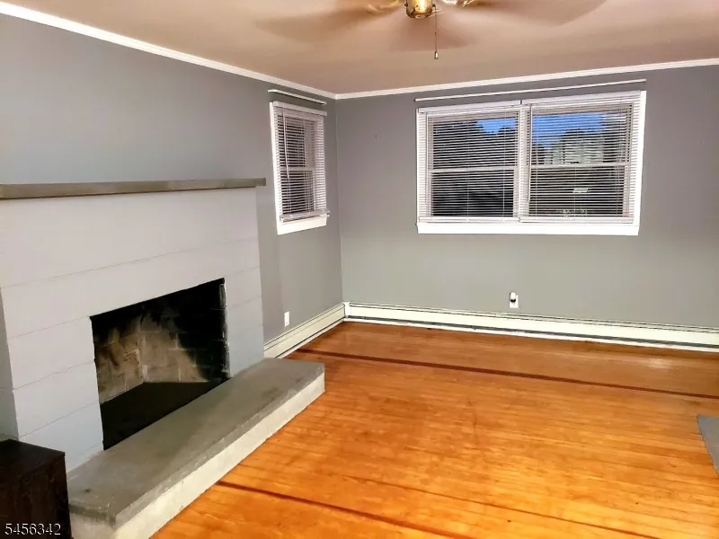 121 Summit Rd Sparta, NJ 07871
