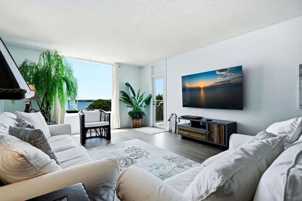 3450 S OCEAN BOULEVARD #3280 Palm Beach, FL 33480