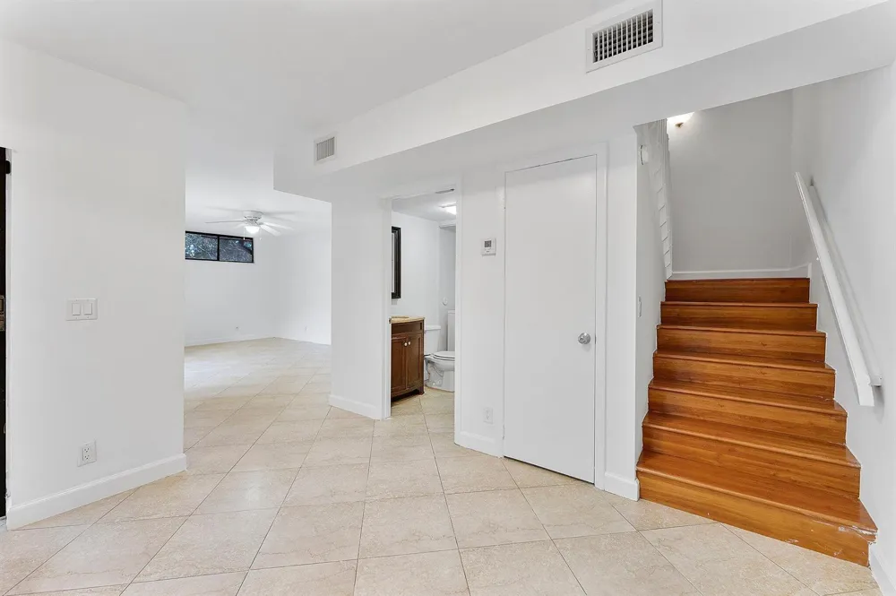 8195 SEVERN DRIVE #A Boca Raton, FL 33433