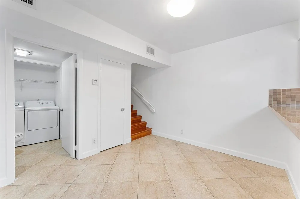8195 SEVERN DRIVE #A Boca Raton, FL 33433