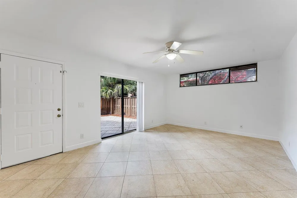 8195 SEVERN DRIVE #A Boca Raton, FL 33433