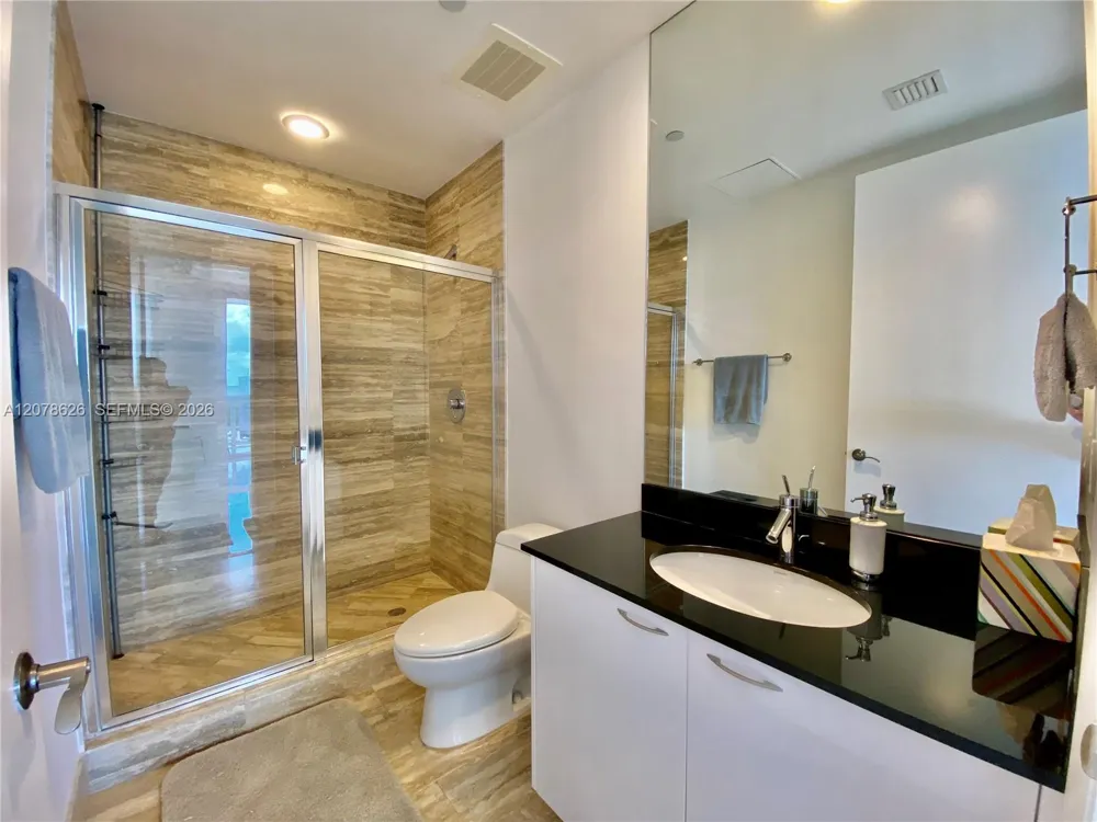 15811 Collins Ave #1605 Sunny Isles Beach, FL 33160