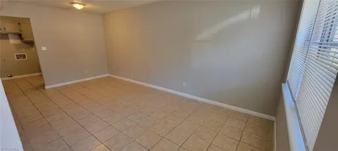 3923 Overland Heights #B