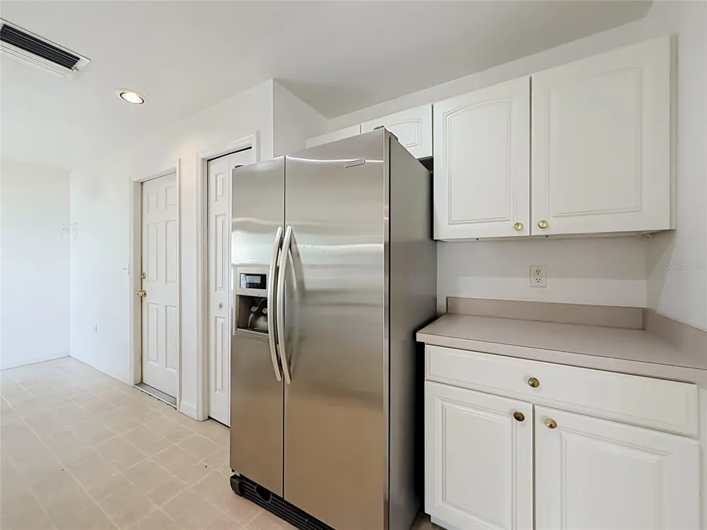4245 NANDINA STREET Lake Wales, FL 33898