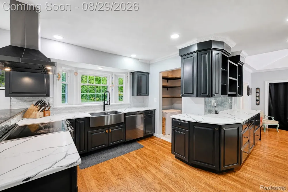 45455 Territorial Road Plymouth Charter Township, MI 48170