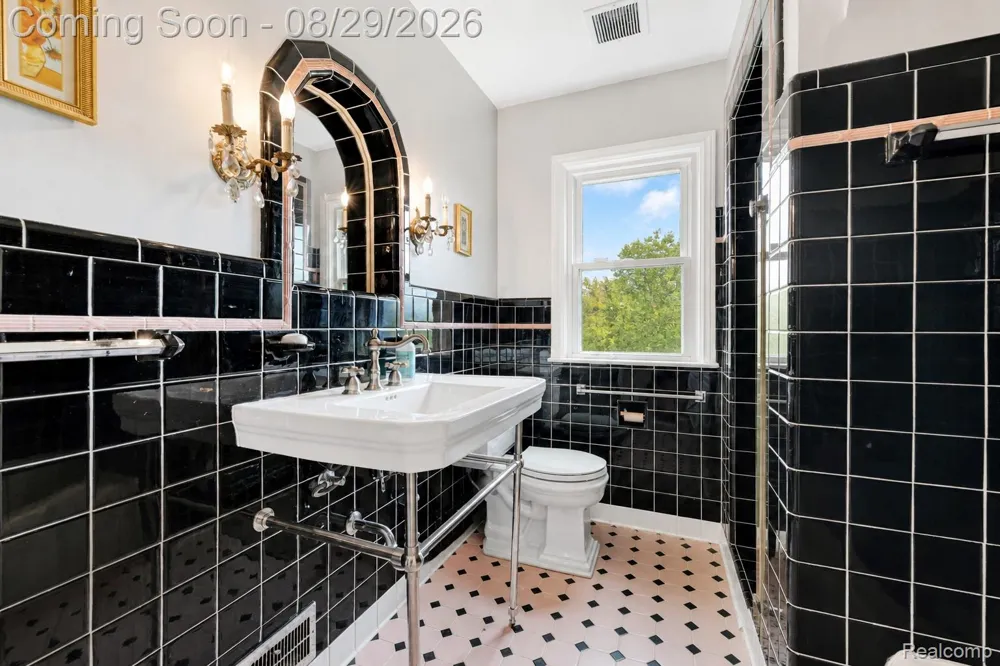 45455 Territorial Road Plymouth Charter Township, MI 48170