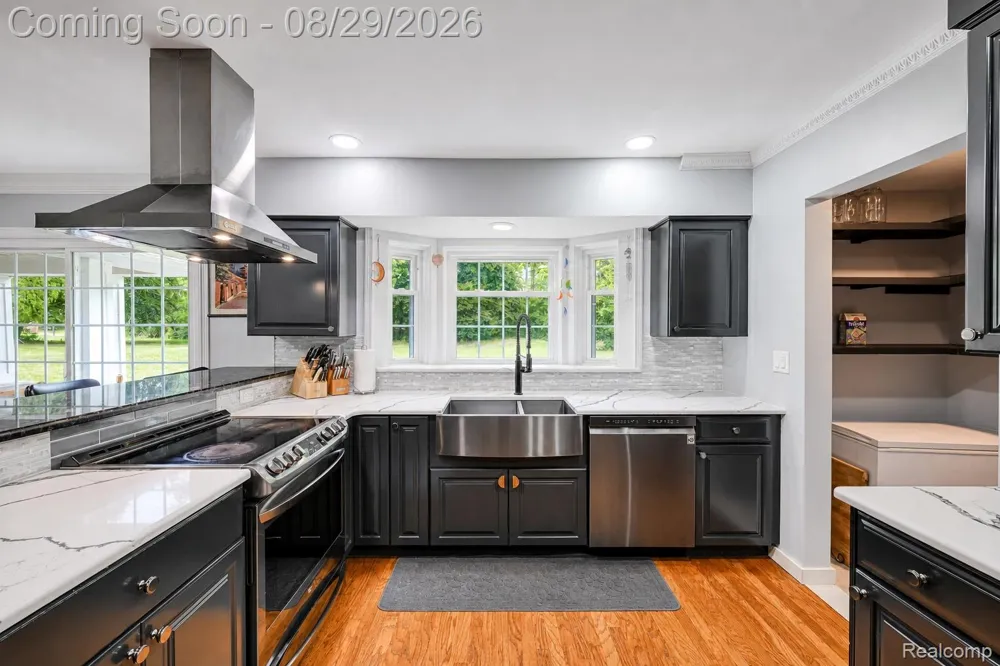 45455 Territorial Road Plymouth Charter Township, MI 48170