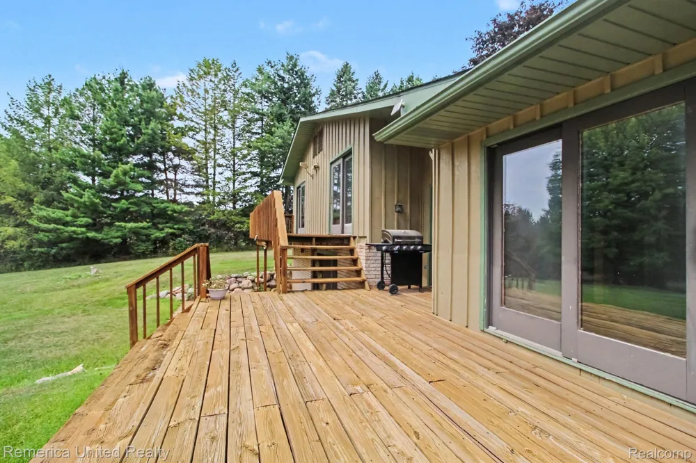13650 Spencer Road Brighton Township, MI 48380