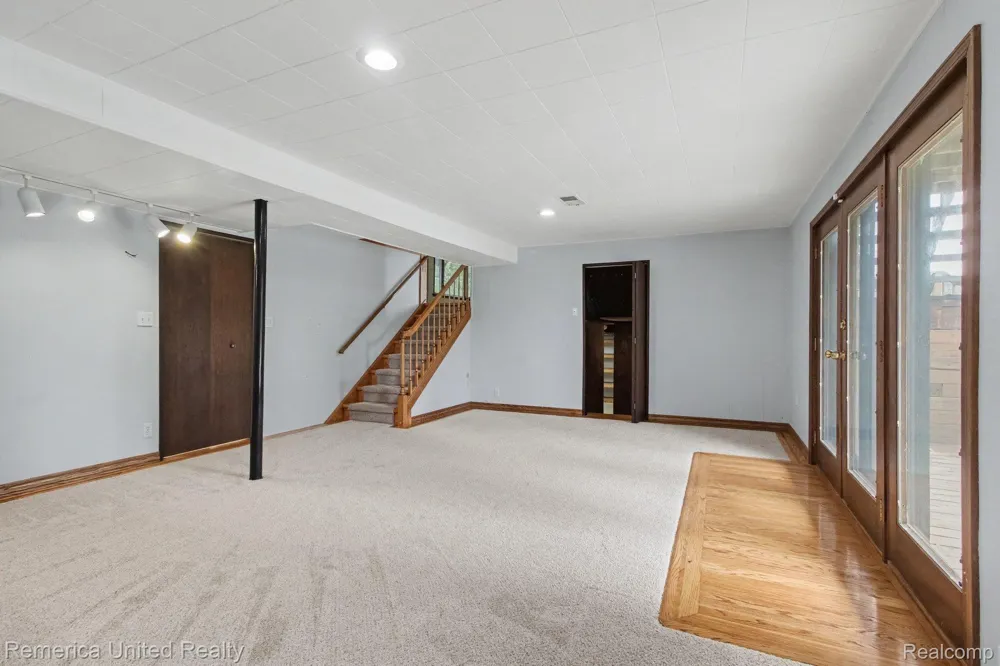 13650 Spencer Road Brighton Township, MI 48380