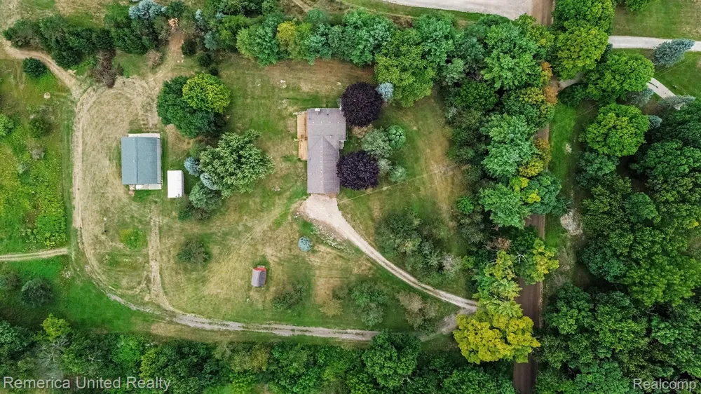 13650 Spencer Road Brighton Township, MI 48380