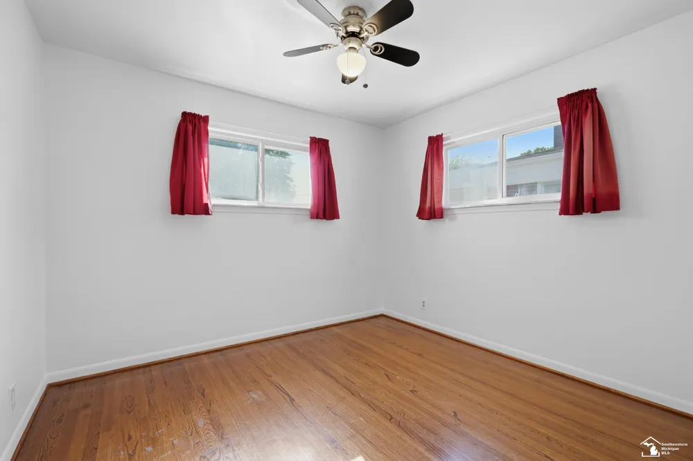 3913 Vassar Street Dearborn Heights City, MI 48125