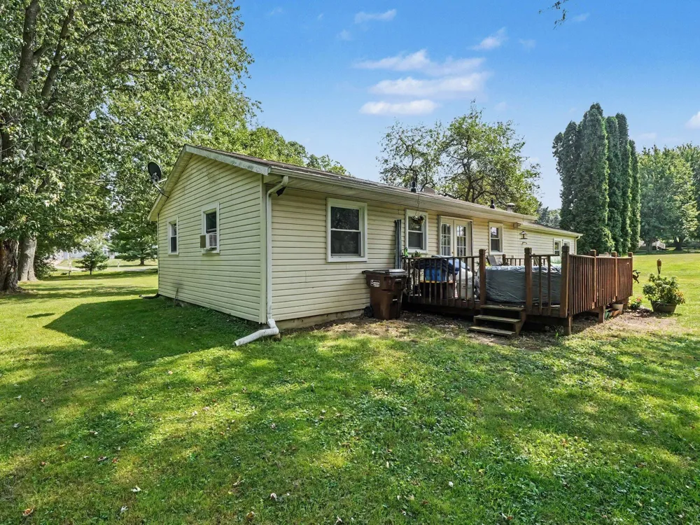 9000 Meridian Road Henrietta Township, MI 49272