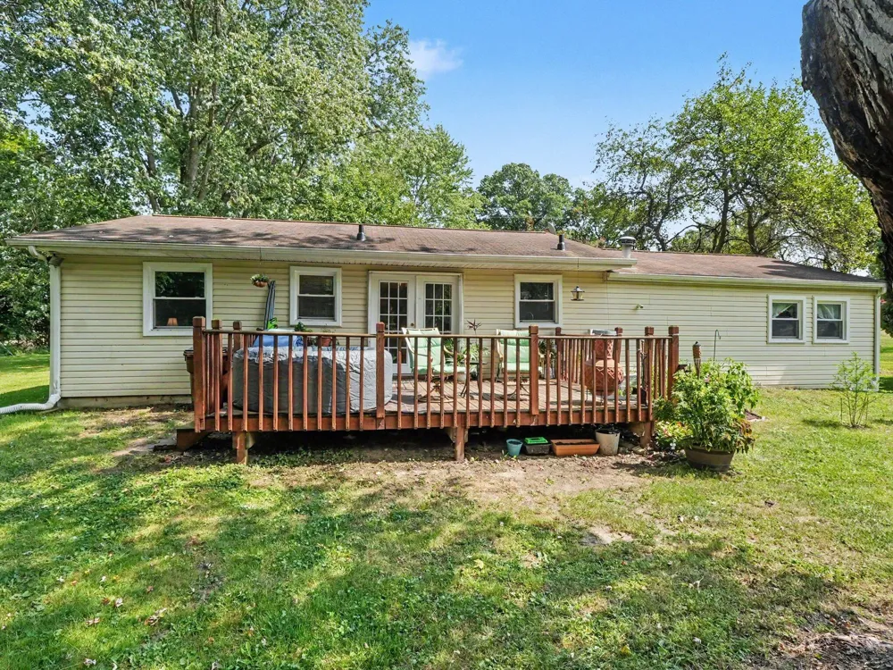 9000 Meridian Road Henrietta Township, MI 49272